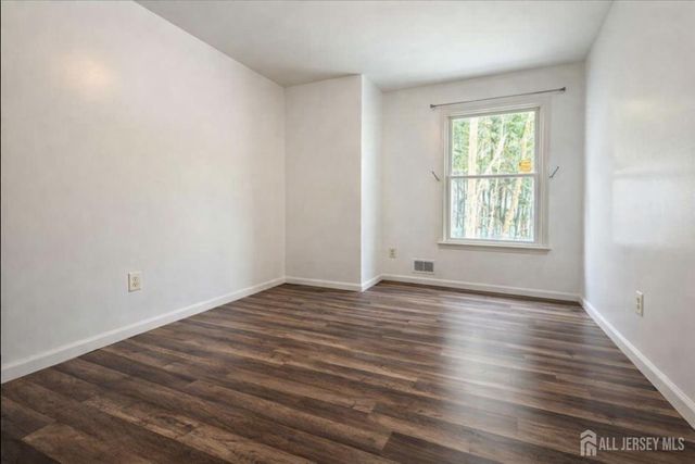 11 Allison Drive, East Brunswick, NJ 08816