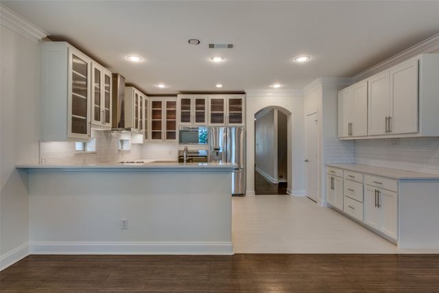 4706 Belmont Avenue, Dallas, TX 75204