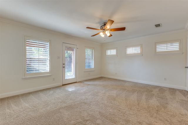 4706 Belmont Avenue, Dallas, TX 75204