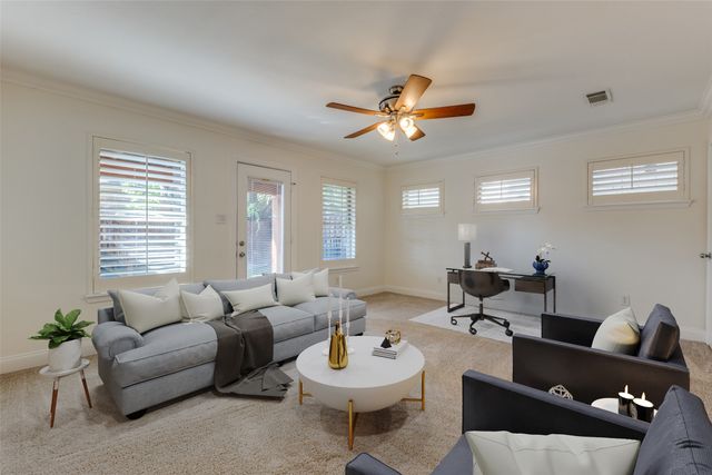 4706 Belmont Avenue, Dallas, TX 75204