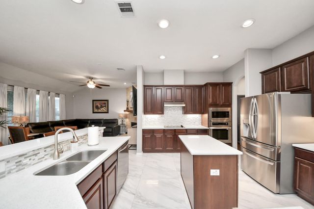 11519 Columbia Pines Lane, Cypress, TX 77433