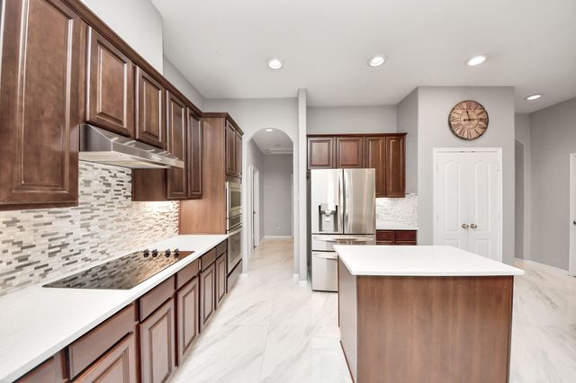 11519 Columbia Pines Lane, Cypress, TX 77433