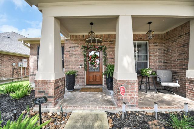 11519 Columbia Pines Lane, Cypress, TX 77433