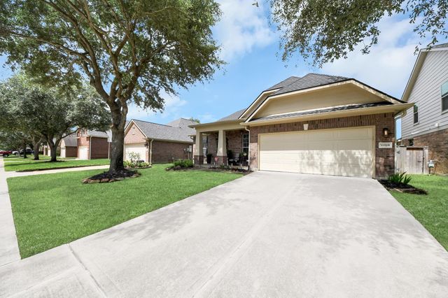 11519 Columbia Pines Lane, Cypress, TX 77433