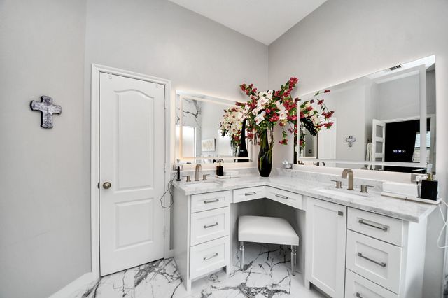 11519 Columbia Pines Lane, Cypress, TX 77433
