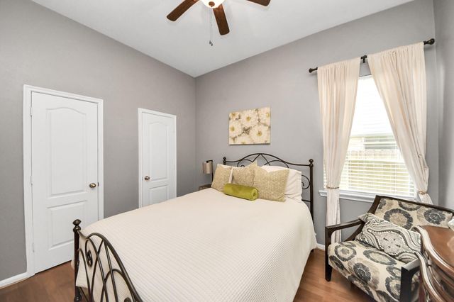 11519 Columbia Pines Lane, Cypress, TX 77433