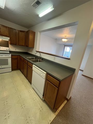 221 W CENTER Street 1, Meadville, PA 16335