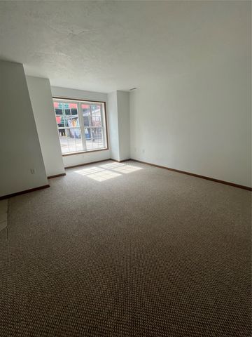 221 W CENTER Street 1, Meadville, PA 16335