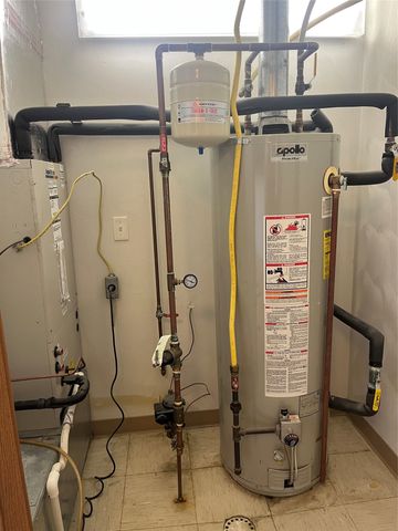 221 W CENTER Street 1, Meadville, PA 16335