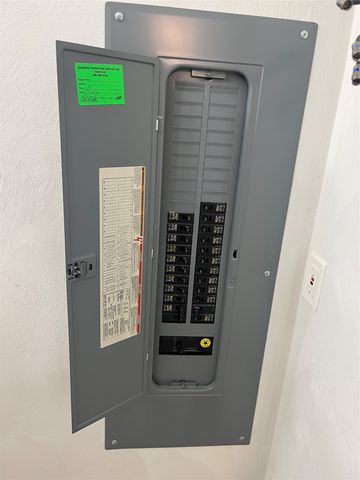 221 W CENTER Street 1, Meadville, PA 16335