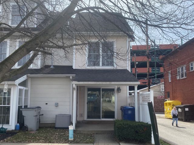 221 W CENTER Street 1, Meadville, PA 16335