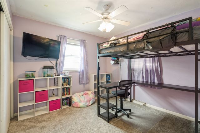 3235 Dairydale Court SE, Cedar Rapids, IA 52403