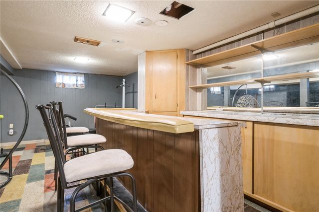 3235 Dairydale Court SE, Cedar Rapids, IA 52403