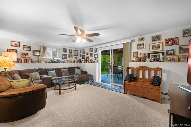 117 Washington Place, Massapequa, NY 11758