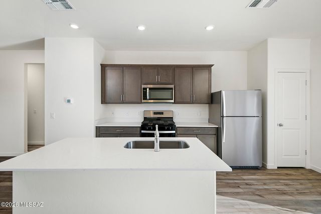 7321 W Coastal Plain Way, Tucson, AZ 85757