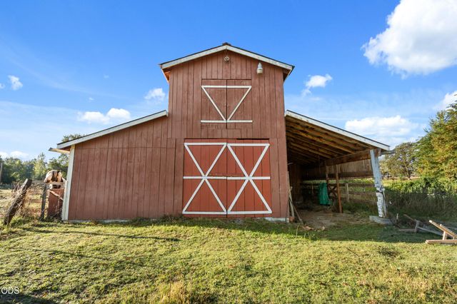 4827 Leonard Road, Grants Pass, OR 97527