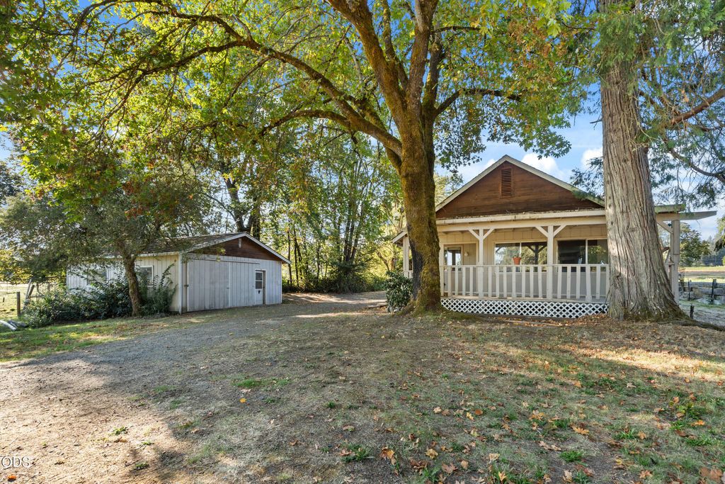 4827 Leonard Road, Grants Pass, OR 97527