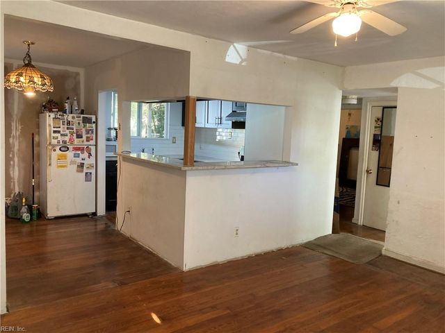 5348 E Princess Anne RD, Norfolk, VA 23502