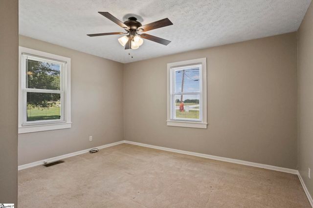 1700 E Georgia Road, Simpsonville, SC 29681
