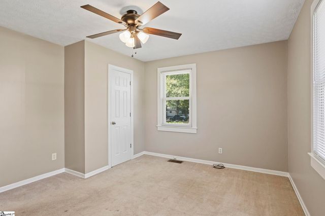 1700 E Georgia Road, Simpsonville, SC 29681