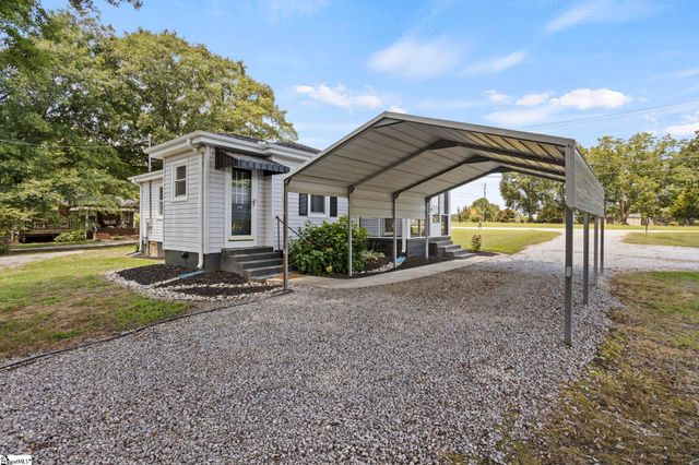 1700 E Georgia Road, Simpsonville, SC 29681