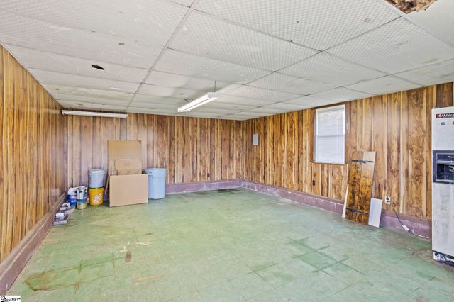 1700 E Georgia Road, Simpsonville, SC 29681