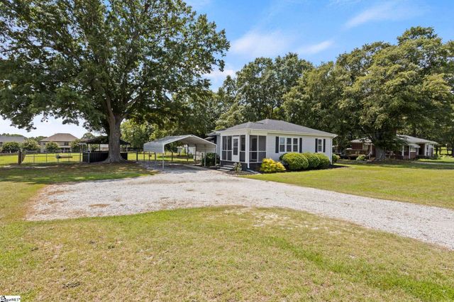 1700 E Georgia Road, Simpsonville, SC 29681