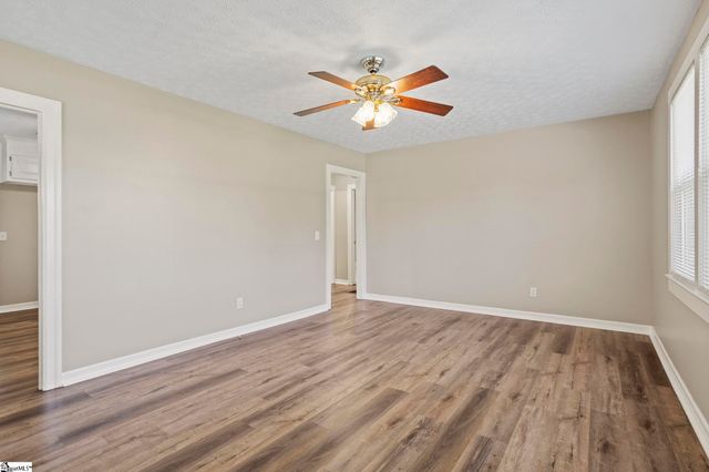 1700 E Georgia Road, Simpsonville, SC 29681