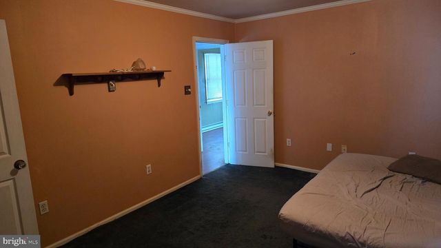 432 FAIRVIEW ST, Coopersburg, PA 18036