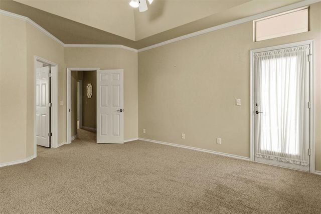 129 Bonaire Drive, Edmond, OK 73013