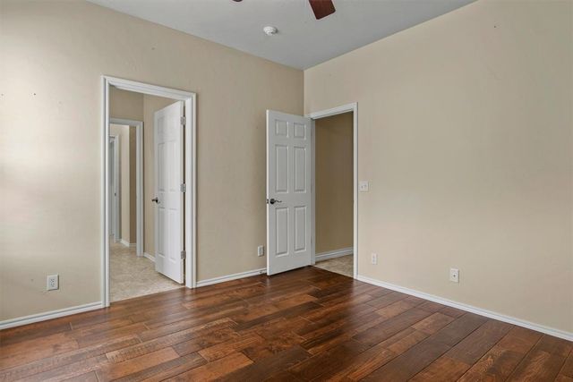129 Bonaire Drive, Edmond, OK 73013