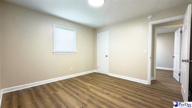 319 Floyd Ave., Lake City, SC 29560