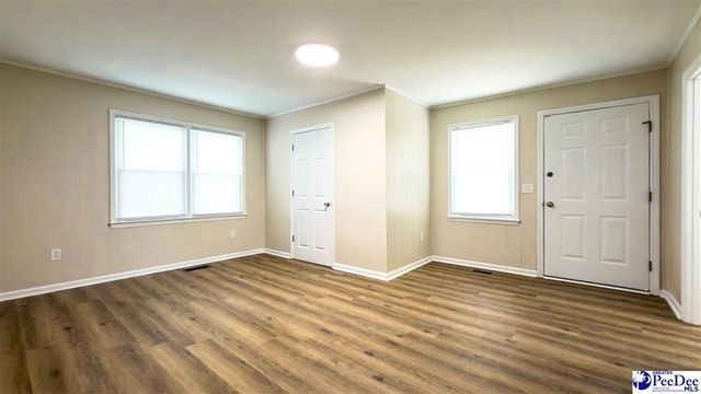319 Floyd Ave., Lake City, SC 29560