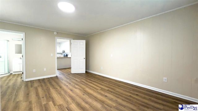 319 Floyd Ave., Lake City, SC 29560