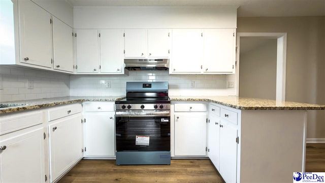 319 Floyd Ave., Lake City, SC 29560