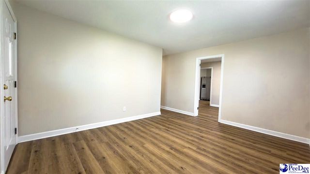 319 Floyd Ave., Lake City, SC 29560