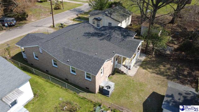 319 Floyd Ave., Lake City, SC 29560