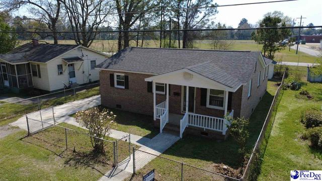 319 Floyd Ave., Lake City, SC 29560