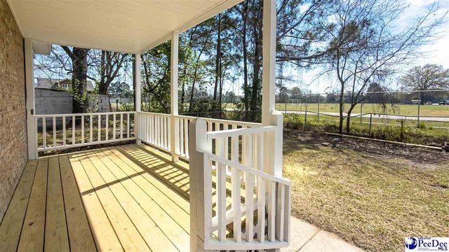 319 Floyd Ave., Lake City, SC 29560