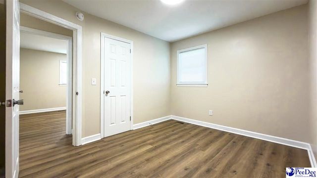 319 Floyd Ave., Lake City, SC 29560