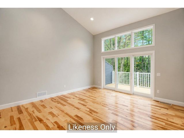 58 Mabel Way, South Burlington, VT 05403