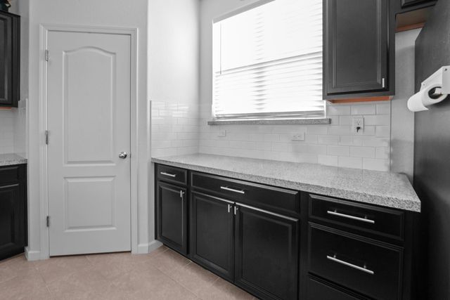 3320 Sunny Gate Ln, Folsom, CA 95630