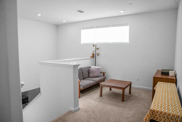 3320 Sunny Gate Ln, Folsom, CA 95630