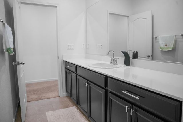 3320 Sunny Gate Ln, Folsom, CA 95630