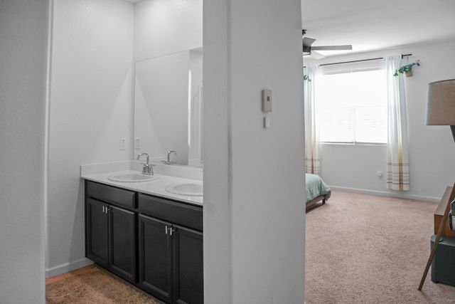 3320 Sunny Gate Ln, Folsom, CA 95630