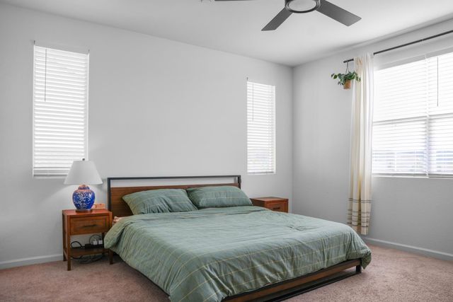 3320 Sunny Gate Ln, Folsom, CA 95630
