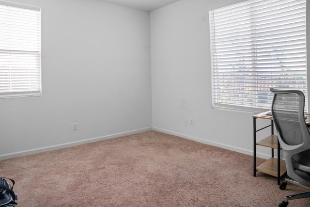 3320 Sunny Gate Ln, Folsom, CA 95630