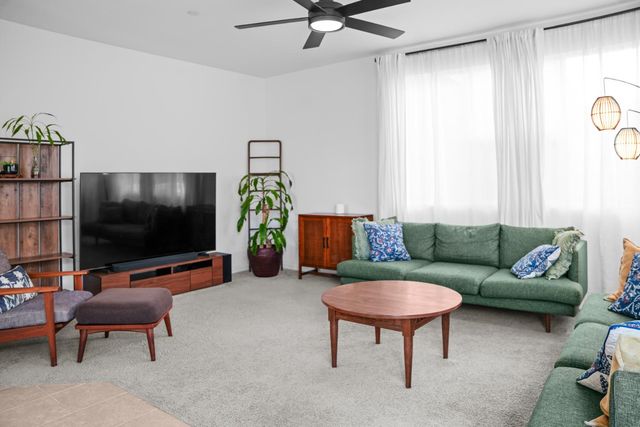 3320 Sunny Gate Ln, Folsom, CA 95630