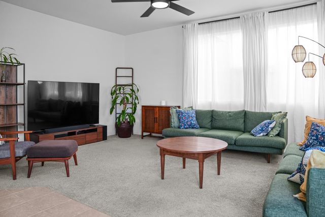 3320 Sunny Gate Ln, Folsom, CA 95630