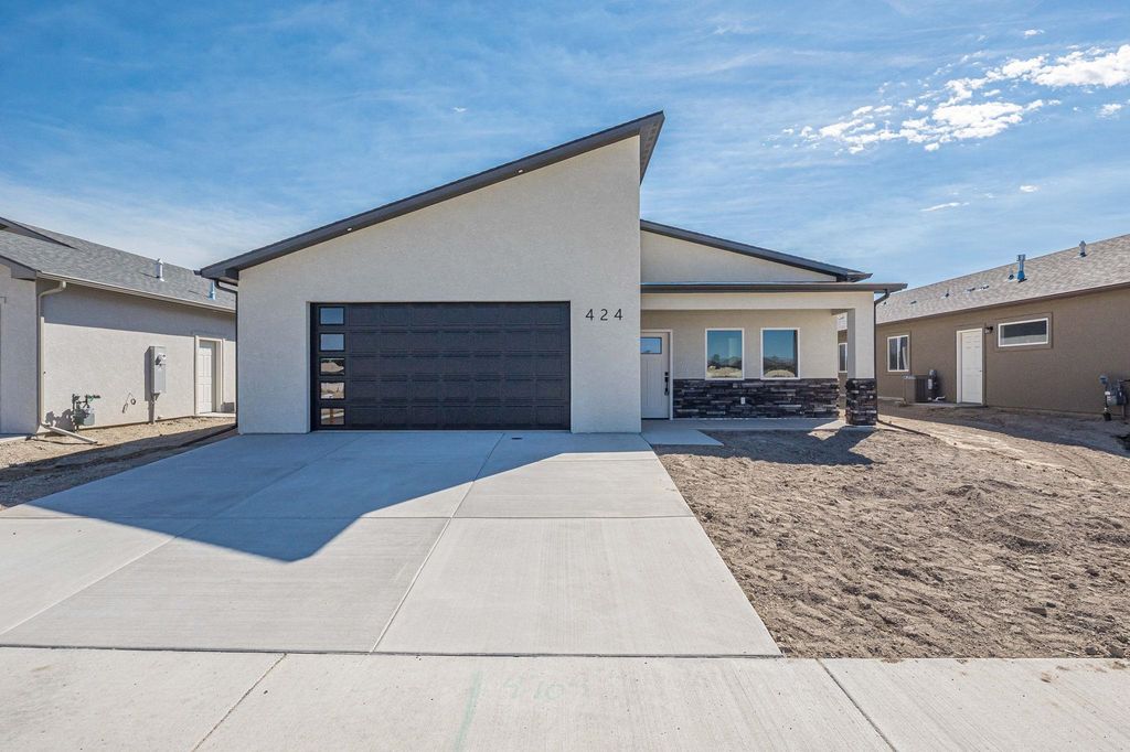 424 Steven Creek Street, Grand Junction, CO 81504